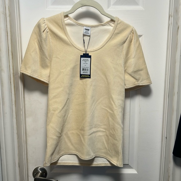 Smash + Tess X Ashlee Simpson Ross Collab Seventies Scoop Neck Tee - Picture 1 of 1